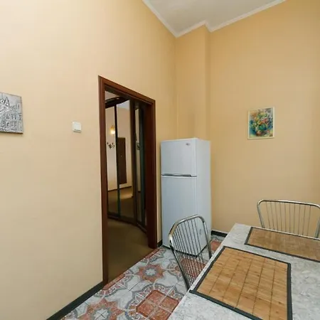 комфортабельные на бессарабка, арена. Apartment Kyiv